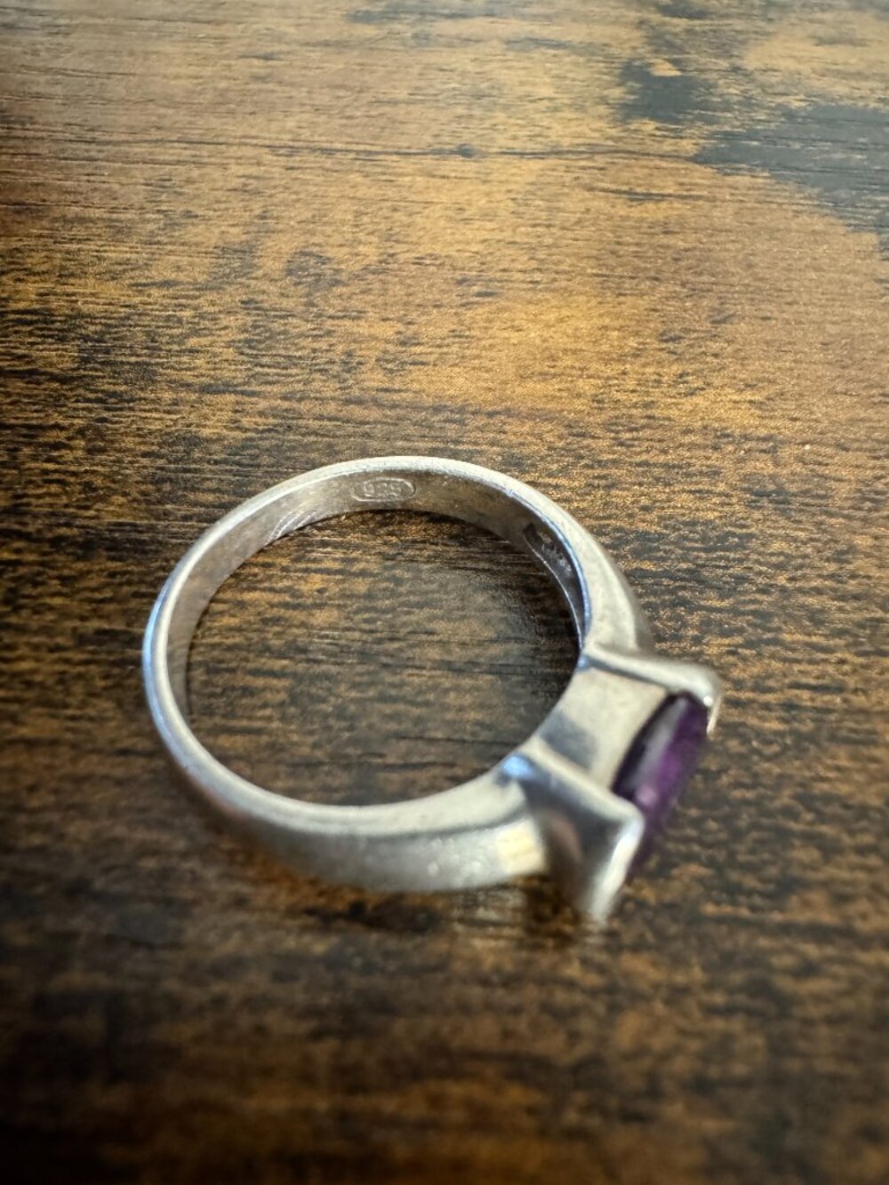 925 Amethyst Ring Natural, Sterling Silver, Ring Size 7, Bezel Setting, Vintage - Picture 6 of 9